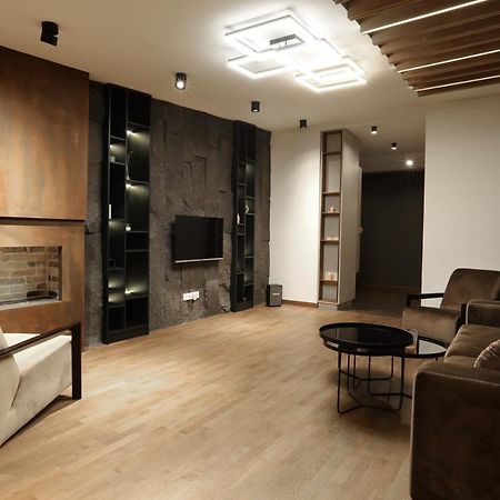 Hotelise I Cascade Loft Apartment เยเรวาน ภายนอก รูปภาพ