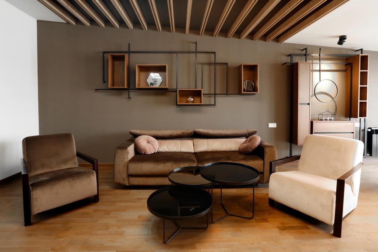 Hotelise I Cascade Loft Apartment เยเรวาน ภายนอก รูปภาพ